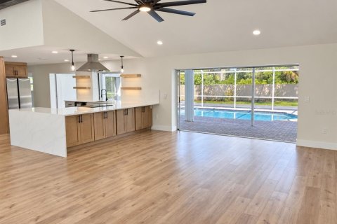 Villa ou maison à vendre à Osprey, Floride: 3 chambres, 198.25 m2 № 2411540 - photo 4