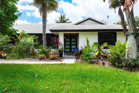 House in Homestead, Florida 4 bedrooms, 213.77 sq.m. № 1865774 - photo 3