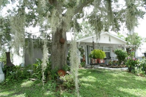 House in Port Richey, Florida 2 bedrooms, 95.88 sq.m. № 1878255 - photo 2