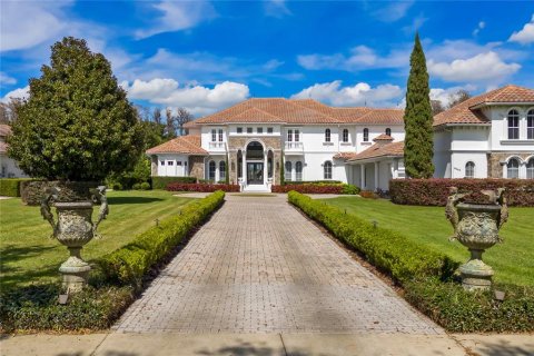 Купить виллу или дом в Уиндермир, Флорида 10 комнат, 776.85м2, № 1559448 - фото 1