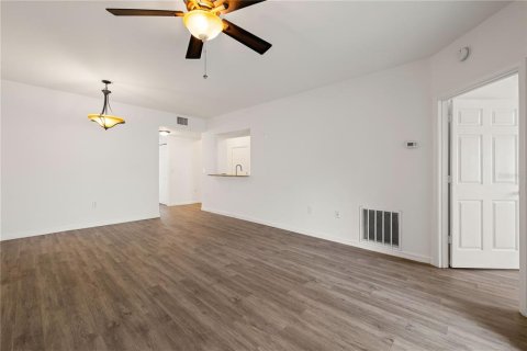 Copropriété à vendre à Riverview, Floride: 3 chambres, 106.93 m2 № 1536982 - photo 24