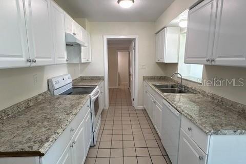 Villa ou maison à louer à Largo, Floride: 3 chambres, 100.71 m2 № 2426927 - photo 9