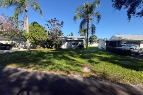 Villa ou maison à Largo, Floride 3 chambres, 100.71 m2 № 2426927
