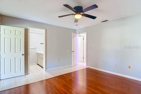 Villa ou maison à vendre à New Port Richey, Floride: 3 chambres, 178.09 m2 № 2430839 - photo 12