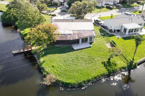 Villa ou maison à vendre à New Port Richey, Floride: 3 chambres, 178.09 m2 № 2430839 - photo 25