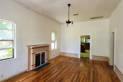 House in High Springs, Florida 3 bedrooms, 151.71 sq.m. № 2196531 - photo 17