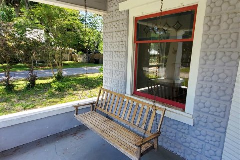House in High Springs, Florida 3 bedrooms, 151.71 sq.m. № 2196531 - photo 2