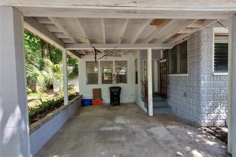 House in High Springs, Florida 3 bedrooms, 151.71 sq.m. № 2196531 - photo 9