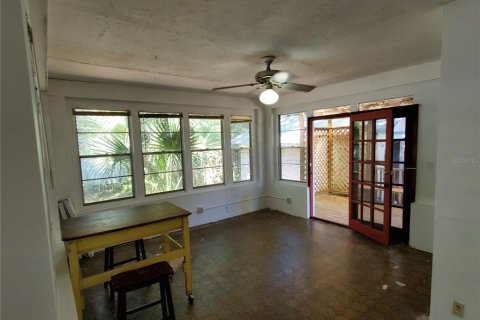 House in High Springs, Florida 3 bedrooms, 151.71 sq.m. № 2196531 - photo 24