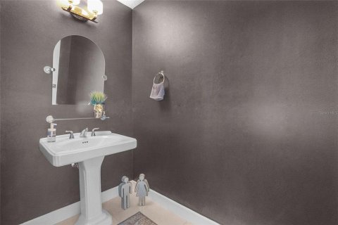 Condo in Orlando, Florida, 2 bedrooms  № 1520872 - photo 25