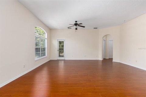 Condo in Apopka, Florida, 2 bedrooms  № 1876594 - photo 12