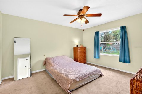 House in Ocala, Florida 3 bedrooms, 119.19 sq.m. № 2214766 - photo 15