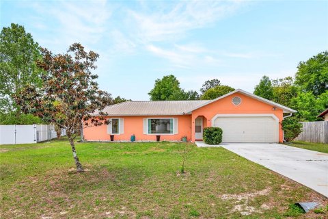 House in Ocala, Florida 3 bedrooms, 119.19 sq.m. № 2214766