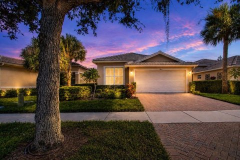 Villa ou maison à vendre à Wimauma, Floride: 3 chambres, 147.99 m2 № 2351851 - photo 2