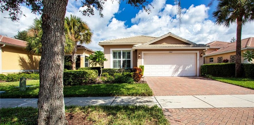 Villa ou maison à Wimauma, Floride 3 chambres, 147.99 m2 № 2351851