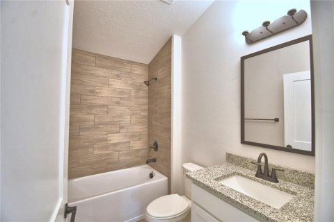 Casa en venta en Auburndale, Florida, 4 dormitorios, 169.08 m2 № 2102182 - foto 27