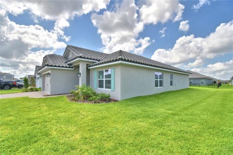 Casa en venta en Auburndale, Florida, 4 dormitorios, 169.08 m2 № 2102182 - foto 4