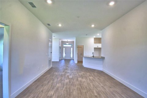 Casa en venta en Auburndale, Florida, 4 dormitorios, 169.08 m2 № 2102182 - foto 19