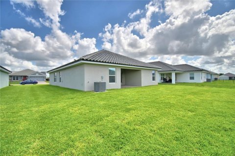 Casa en venta en Auburndale, Florida, 4 dormitorios, 169.08 m2 № 2102182 - foto 5