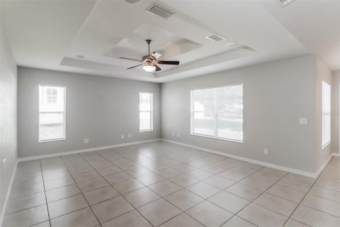 House in Spring Hill, Florida 3 bedrooms, 193.24 sq.m. № 1684568 - photo 8