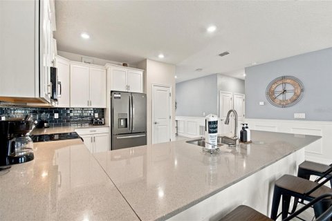 Villa ou maison à vendre à Davenport, Floride: 8 chambres, 363.15 m2 № 2428907 - photo 16