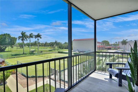 Appartement à louer à Pembroke Pines, Floride: 1 chambre, 74.32 m2 № 1997218 - photo 9