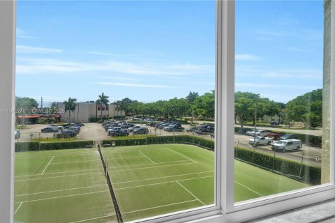 Appartement à louer à Pembroke Pines, Floride: 1 chambre, 74.32 m2 № 1997218 - photo 15