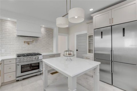 Villa ou maison à vendre à New Smyrna Beach, Floride: 4 chambres, 299.7 m2 № 2101933 - photo 29