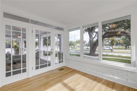 Villa ou maison à vendre à New Smyrna Beach, Floride: 4 chambres, 299.7 m2 № 2101933 - photo 20