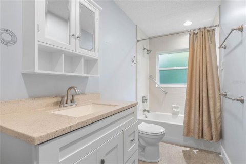 House in Flagler Beach, Florida 2 bedrooms, 131.18 sq.m. № 2100481 - photo 23
