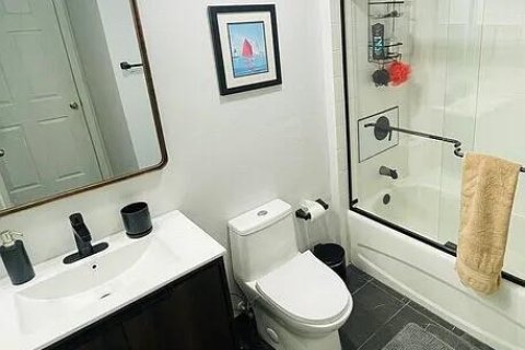 Condominio en venta en Fort Lauderdale, Florida, 1 dormitorio, 61.97 m2 № 2191669 - foto 4