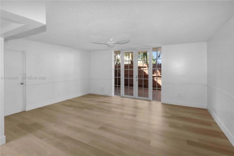 Copropriété à vendre à Miami, Floride: 3 chambres, 107.77 m2 № 1996680 - photo 7