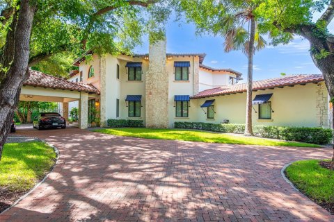 Villa ou maison à vendre à Coral Gables, Floride: 5 chambres, 609.62 m2 № 2081582 - photo 7