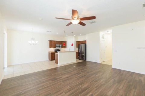 House in Ruskin, Florida 3 bedrooms, 138.33 sq.m. № 1651237 - photo 16
