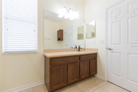 House in Ruskin, Florida 3 bedrooms, 138.33 sq.m. № 1651237 - photo 23
