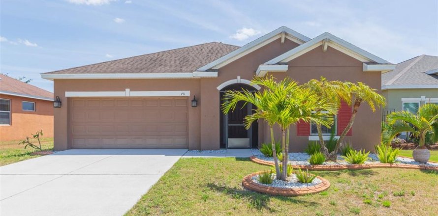 House in Ruskin, Florida 3 bedrooms, 138.33 sq.m. № 1651237