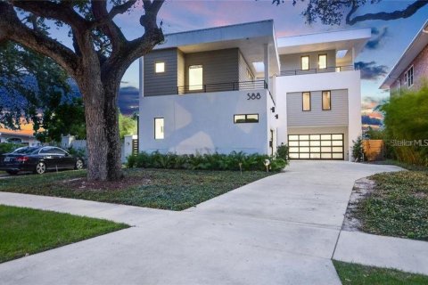 Villa ou maison à Tampa, Floride 6 chambres, 608.6 m2 № 2380620