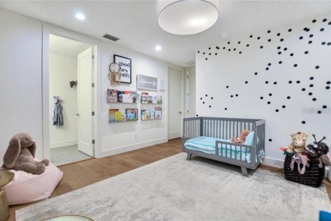 Villa ou maison à louer à Tampa, Floride: 6 chambres, 608.6 m2 № 2380620 - photo 24