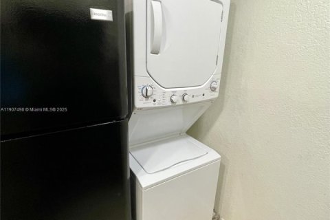 Copropriété à louer à Coral Springs, Floride: 2 chambres, 76.18 m2 № 1963678 - photo 12