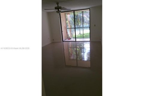 Copropriété à louer à Miami, Floride: 1 chambre, 65.5 m2 № 1821626 - photo 28