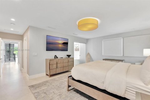 Townhouse in Fort Lauderdale, Florida 3 bedrooms, 268.3 sq.m. № 2344479 - photo 16