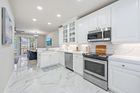 Touwnhouse à vendre à Juno Beach, Floride: 2 chambres, 158.77 m2 № 2402157 - photo 5