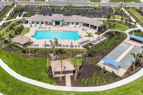 House in Venice, Florida 2 bedrooms, 153.38 sq.m. № 1904858 - photo 2