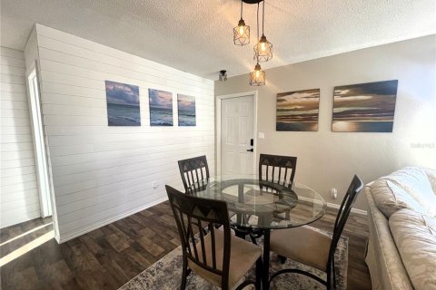 Copropriété à vendre à Rotonda, Floride: 3 chambres, 106.47 m2 № 2232981 - photo 17