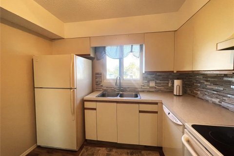 Copropriété à vendre à Rotonda, Floride: 3 chambres, 106.47 m2 № 2232981 - photo 29