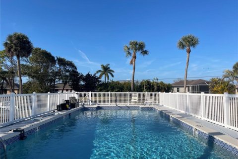 Copropriété à vendre à Rotonda, Floride: 3 chambres, 106.47 m2 № 2232981 - photo 2
