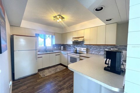 Copropriété à vendre à Rotonda, Floride: 3 chambres, 106.47 m2 № 2232981 - photo 27