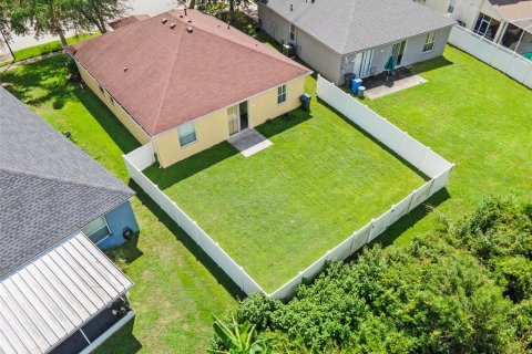 Villa ou maison à louer à Tampa, Floride: 3 chambres, 142.88 m2 № 2110870 - photo 9