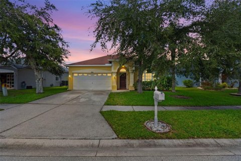 Villa ou maison à Tampa, Floride 3 chambres, 142.88 m2 № 2110870