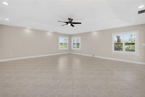 Casa en venta en Port Charlotte, Florida, 3 dormitorios, 225.94 m2 № 2113435 - foto 4